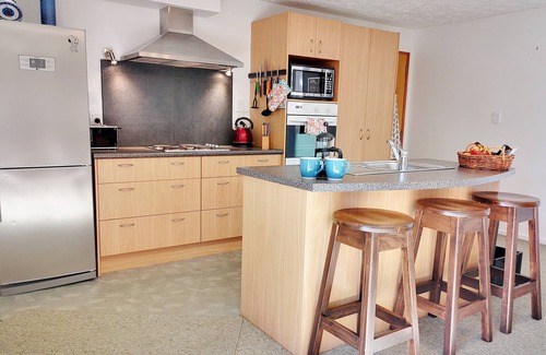 Arrowtown Apartment | Park to Mountains Apartment Arrowtown