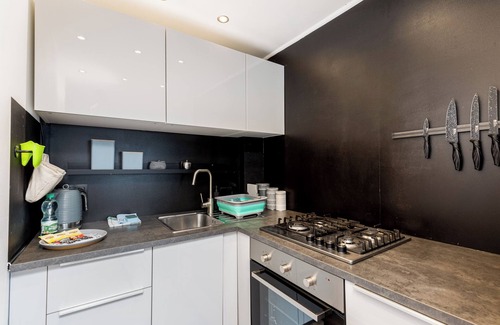 Krakow Apartment | Park Tysiąclecia Grey Studio