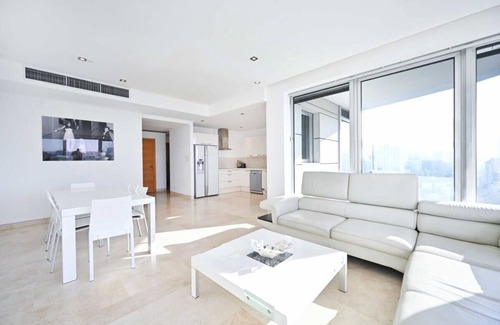 Park Tzameret Apartment | Park Tzameret 3BR Panoramic by HolyGuest
