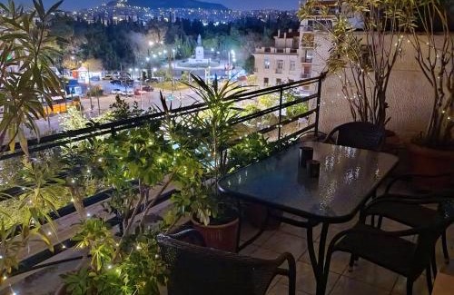 Mousio Apartment | Park View Penthouse