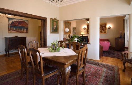 Mousio Apartment | Park View Penthouse