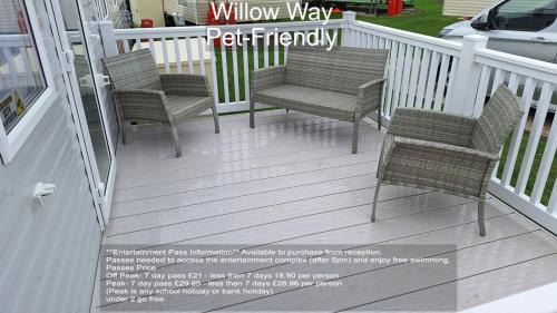 Camber Resort | Parkdean Camber Sands sleeps 8 Pet Friendly - ref-ww242