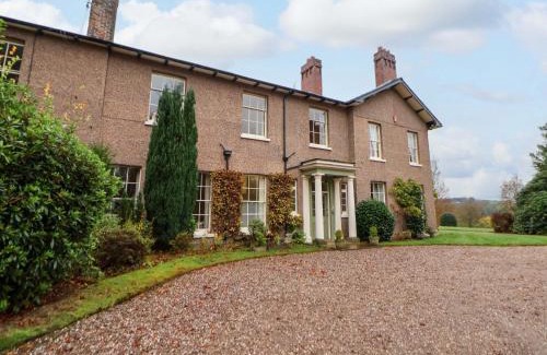 Barlaston House | Parkfields House