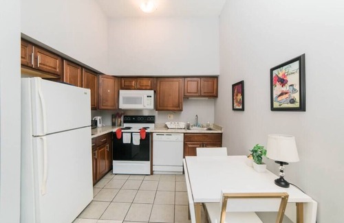 Manchester Apartment | Parking - Walkable - GroupStays - Washer