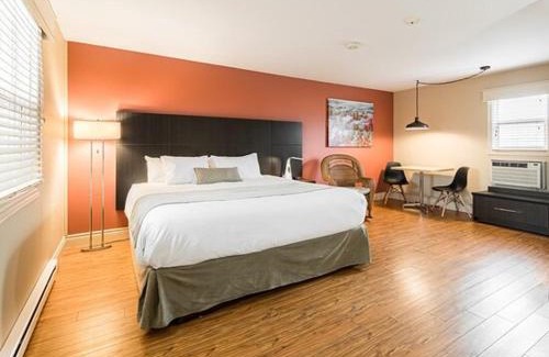 Shediac Hotel | Parlee Beach Motel