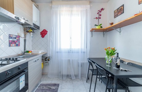 Parma Apartment | Parma Centro Torri Huge Apartment x6
