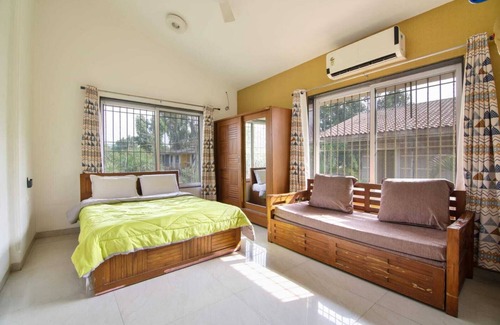 Tungarli Hotel | Parmar mount view