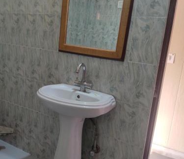 Mayapur Apartment | Parmarth gyan mandir by pandit ji stay