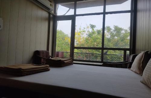 Mayapur Apartment | Parmarth gyan mandir by pandit ji stay