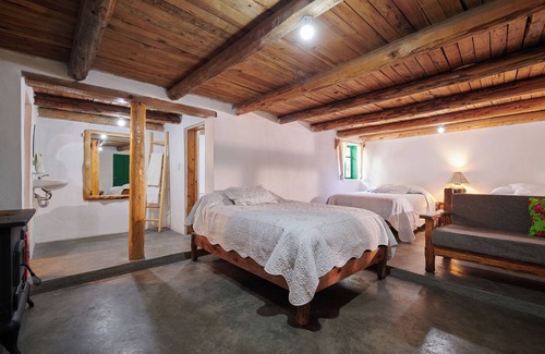 Creel Cottage | PARQUE CUEVA DE LOS LEONES