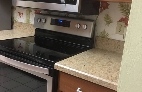 South Island Condo | Partial Ocean View 2BR 2BATH Sleeps 4.