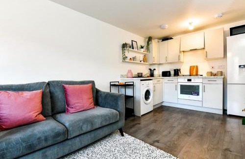 Barry Apartment | Pass the Keys Cosy 2 Bedroom Apartment in Barry with Parking