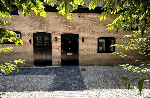 Brill House | Pass the Keys | Merlin's Stables - Country Retreat