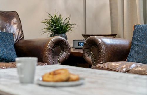 York House | Pass the Keys No. 5 - Chestnut Cottage