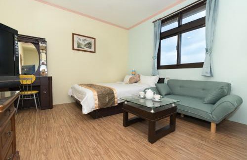 Dongshan House | Pastoral riverside