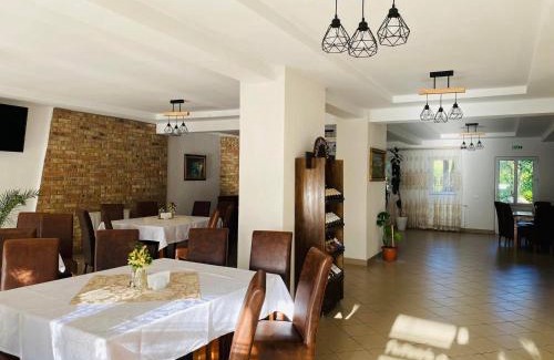 Budesti House | PASTRAVARIA ALINA