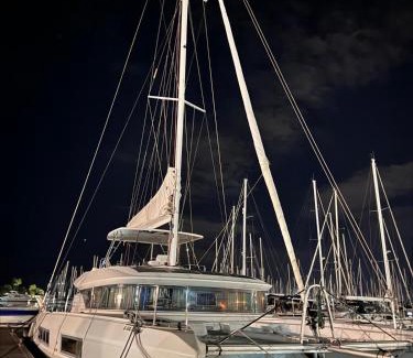 El Grau Boat Rental | Patagonia