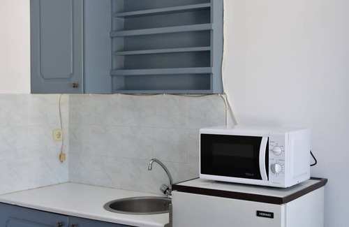 Grikos Apartment | Patmos Cute Seafront Studios Escape for 3
