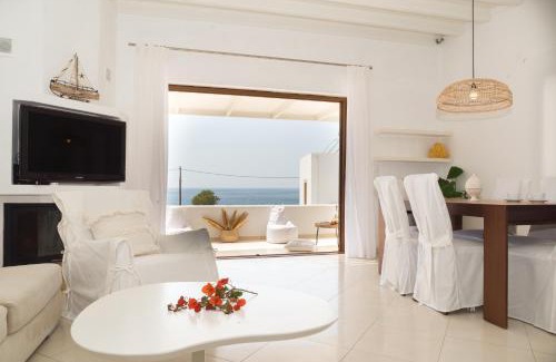 Skala Apartment | Patmos Sunshine Houses - Just a 5-Minute Walk from Skala Square and the Port