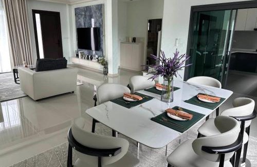 Nong Chaeng Villa | Patta difine