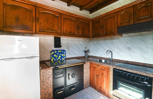 Ovio House | Paula Holiday Home
