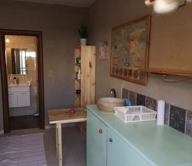 Be'er Ora Apartment | Paula's corner