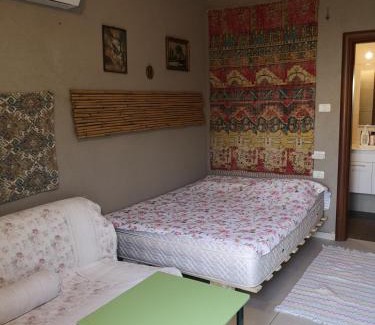Be'er Ora Apartment | Paula's corner