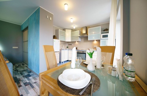 Pervomayskiy Rayon Apartment | PaulMarie Apartments on Voinov Int.