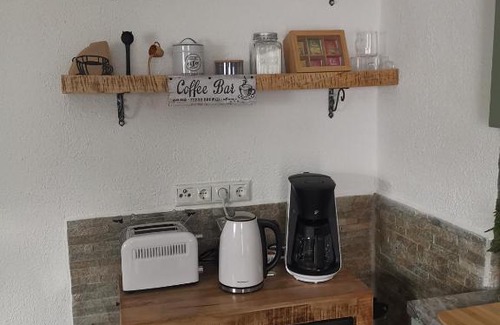 Stecklenberg Apartment | Pauls Hexenhaus Wohnung Hexe mit Fahrrad Garage und Innenhof für Motorräder