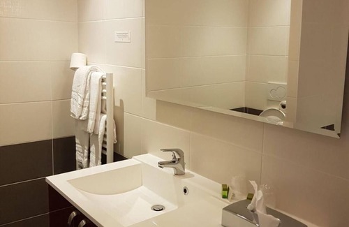 Olivet Hotel | Pavillon Bleu