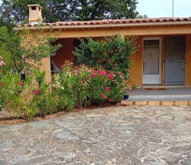 Gareoult Apartment | PAVILLON Indépendant 45m2 4 personnes