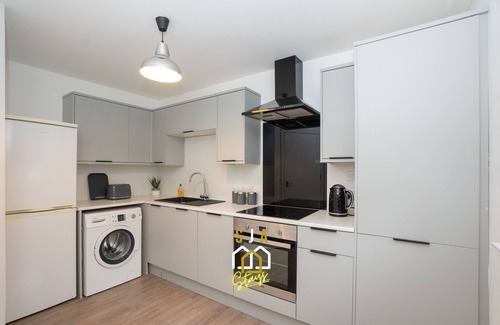 Central Aberdeen Apartment | Pavlova House - 2 Bed Apartment in Aberdeen
