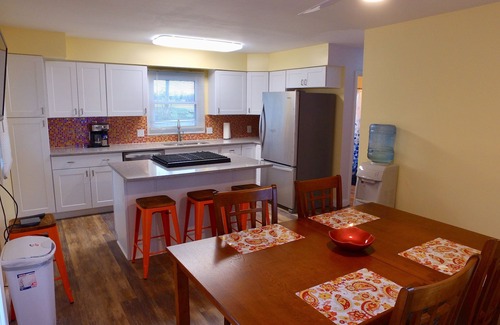 Paw Paw Lake House | Paw Paw Beach Paradise