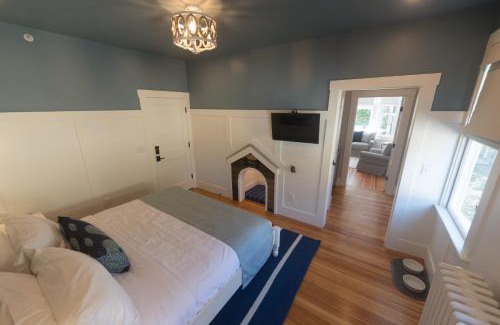 Historic Hill Bed & Breakfast | Paws on Pelham