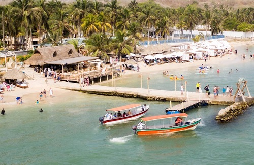 Tierra Bomba Island House | Pb-T11 Habitación En Isla Con Desayuno Piscina Y WIFI no03 Bomba Island