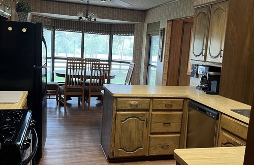 Caldwell House | Peace and Quiet in the country just minutes from TAMU