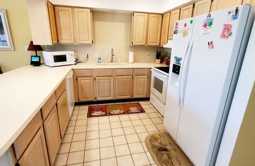 Key Colony Beach House | Peace of Paradise- Inch Beach membership, private pool, beach views from porch!