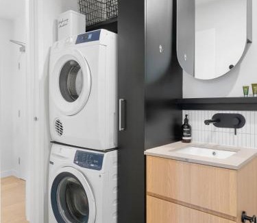 Brunswick West Apartment | Peaceful 1-Bed Unit with a Spacious Balcony