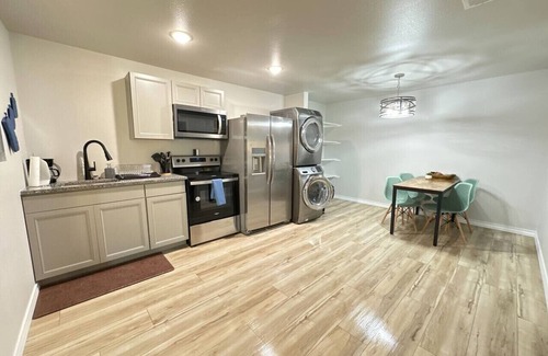 Temple House | Peaceful 1BR Suite | Central Location | Near Baylor Scott & White