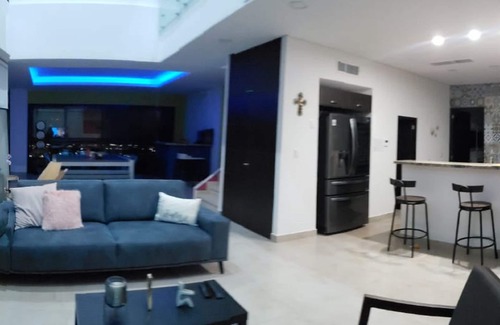 Mazatlan Apartment | PEACEFUL 2BR condo, fully equipped, beach access.