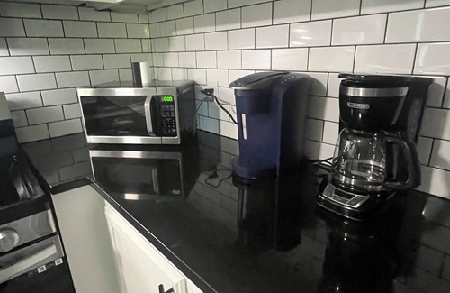 Crivitz Cottage | Peaceful 3-bedroom cottage on private Grass Lake.