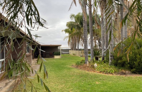 Cabarita House | Peaceful 4br home with pool. Room for the whole family including your fur babies