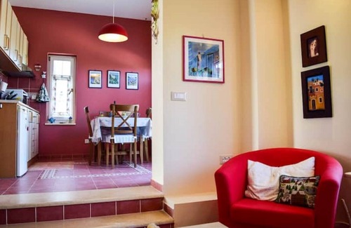 Polemarchi Apartment | Peaceful and spacious countryside apartment. MaGea Asterias