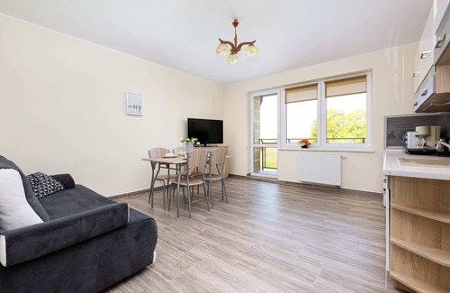 Wrzosowo Apartment | Peaceful Apartment Wrzosowo Bay with Parking by Noclegi Renters