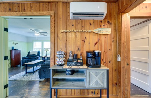 Atlantic Cottage | Peaceful Atlantic Cottage w/Deck & Yard!