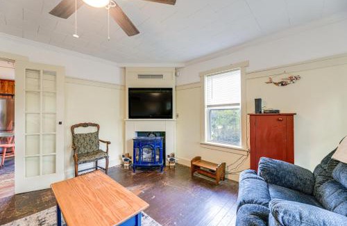 Atlantic House | Peaceful Atlantic Cottage with Deck and Yard!