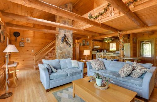 Fishertown House | Peaceful Bedford Escape Deck and Stunning Views!