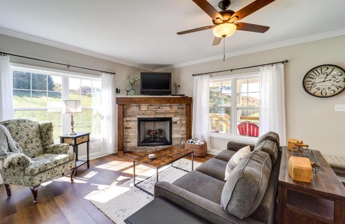 Butler House | Peaceful Butler Hideaway at The Pond