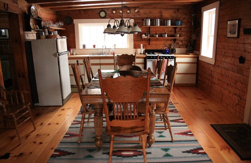 Washington Cabin | Peaceful, cozy, off-grid cabin on a horse farm in the beautiful mountains of VT.