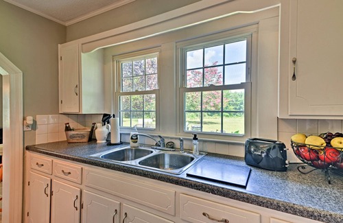 Elkin House | Peaceful Elkin Vacation Rental ~ 17 Mi to Mt Airy!